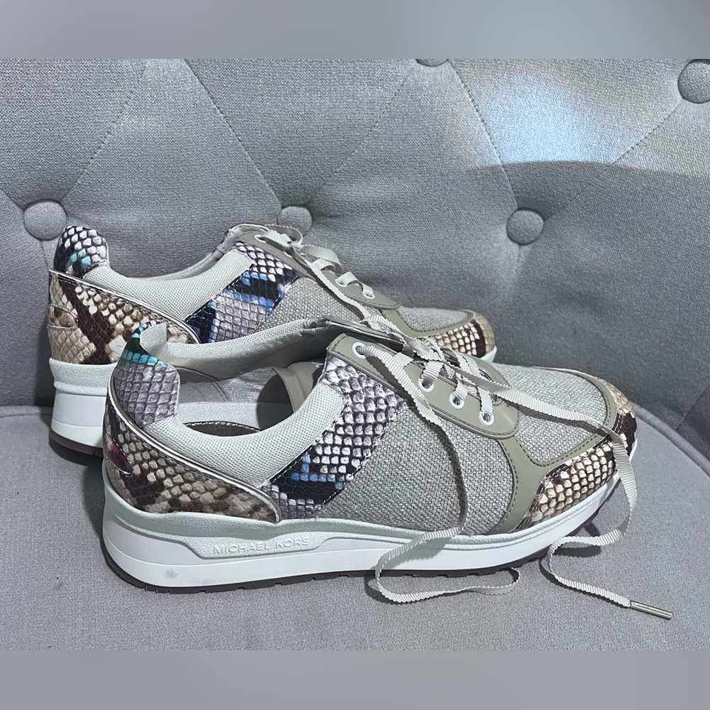never worn Michael Michael Kors Allie Sneaker Size 8.5